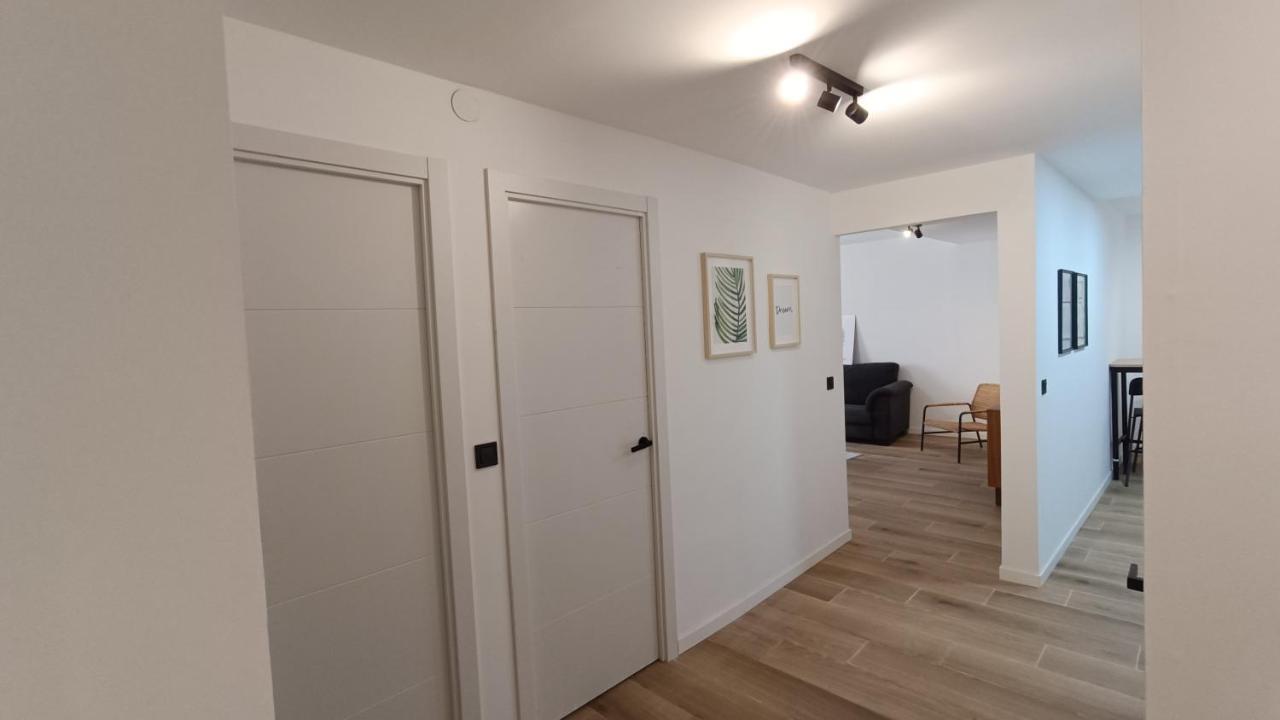 Boutique Apartment Ave Centro Лерида Екстериор снимка