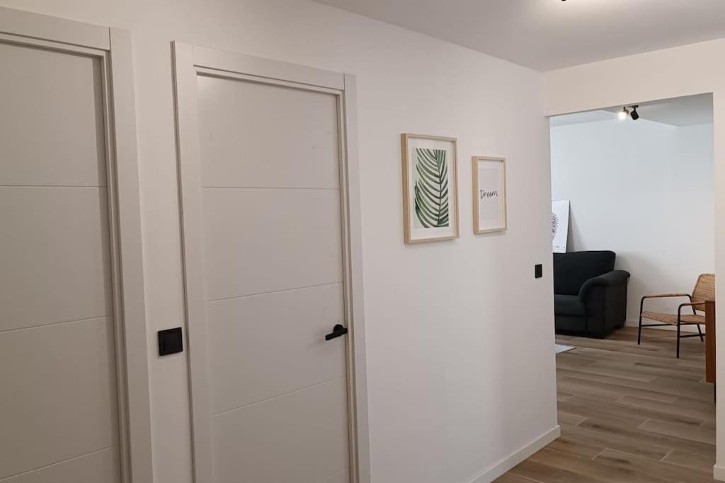 Boutique Apartment Ave Centro Лерида Екстериор снимка